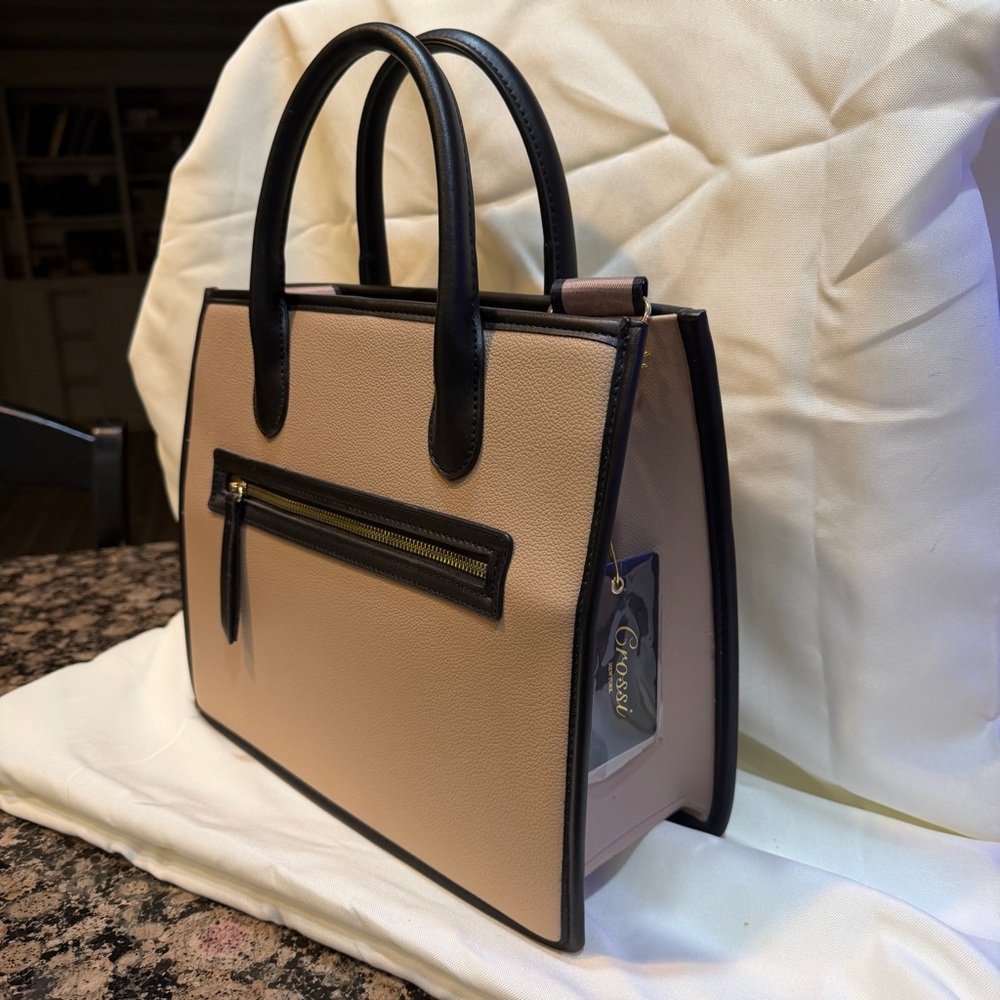 NWT Elegant Crossi Beige and Black Handbag